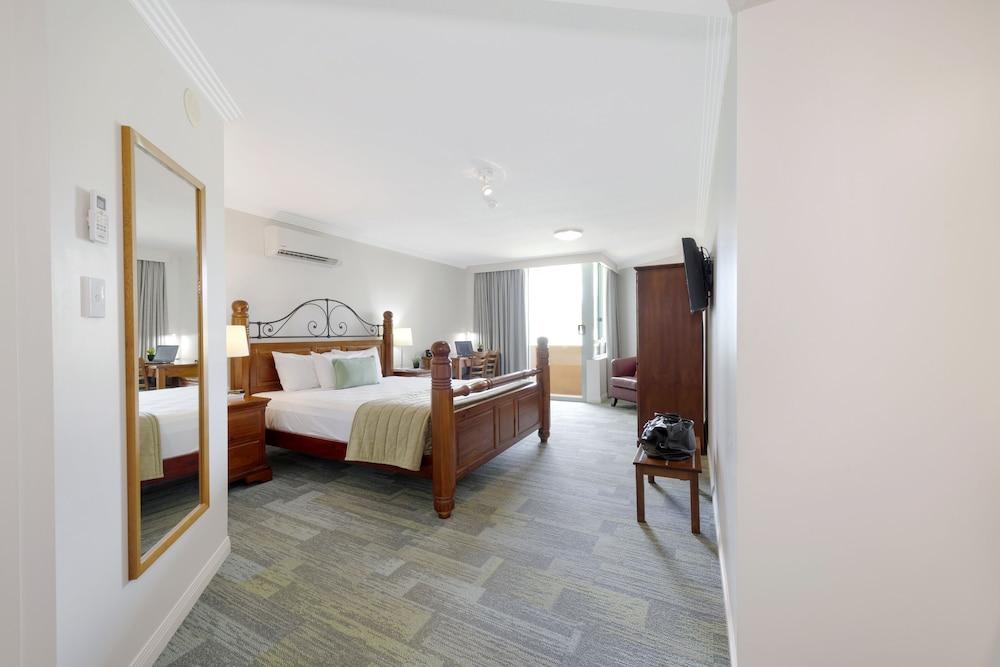 Burnett Riverside Hotel 班达伯格 外观 照片