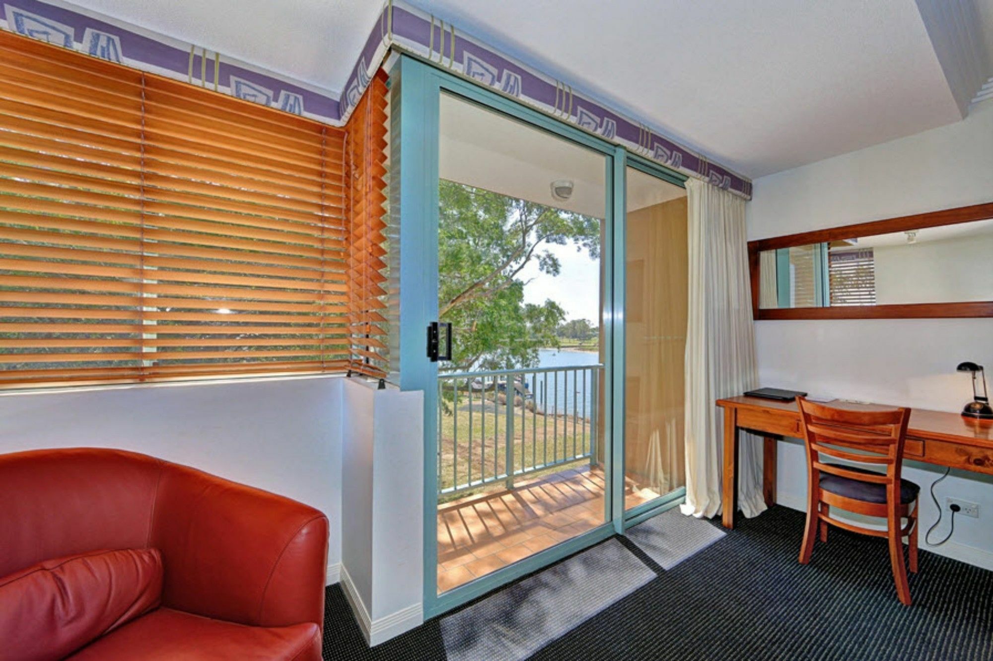 Burnett Riverside Hotel 班达伯格 外观 照片